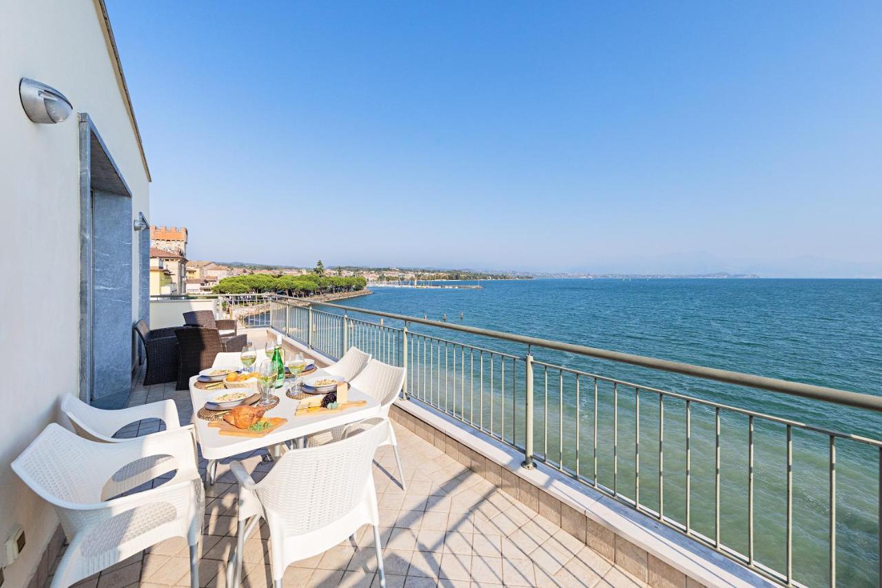 Residenza Miralago By Wonderful Italy Дезенцано-дель-Гарда Экстерьер фото
